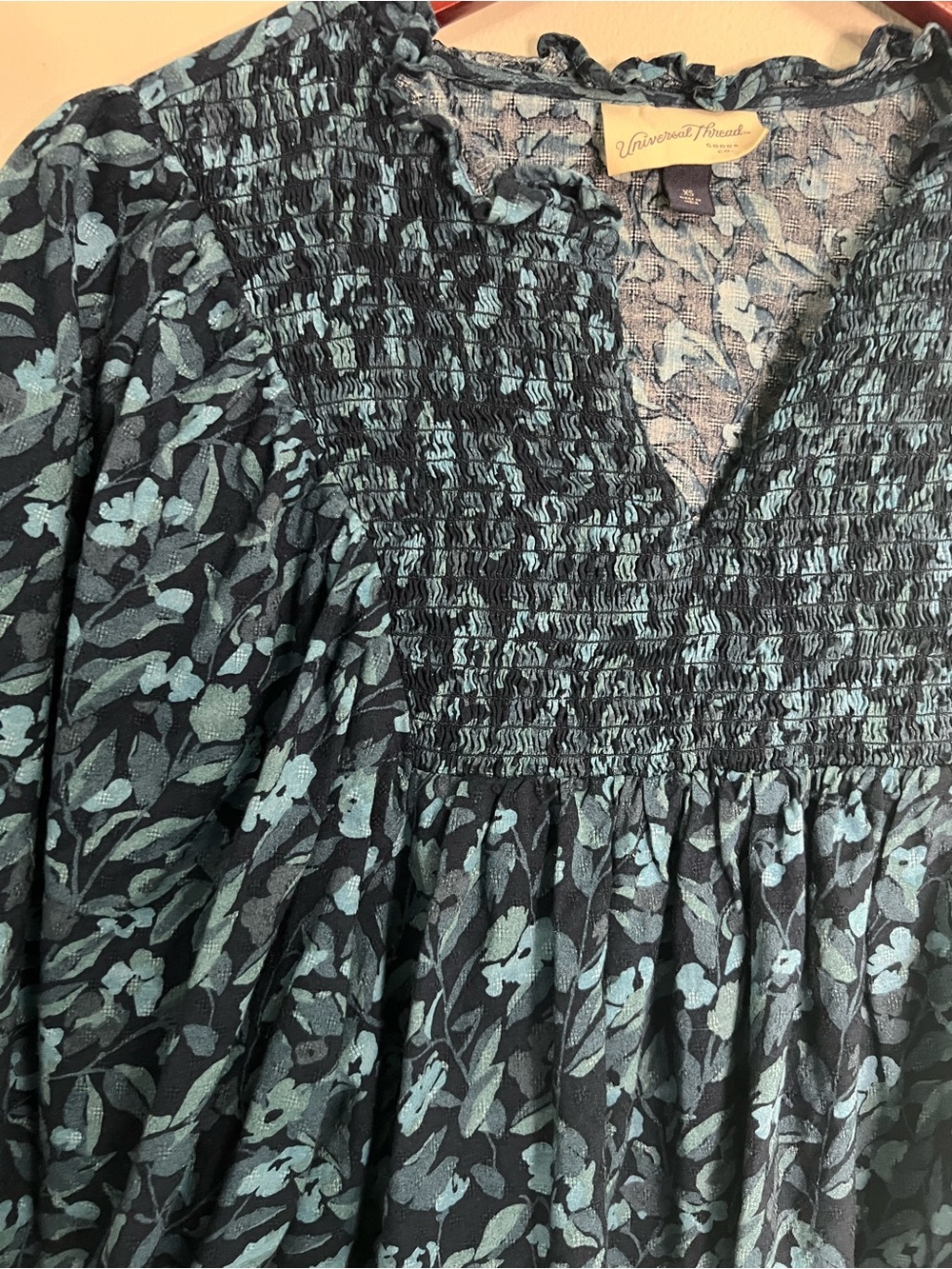Universal Thread Blue Floral Smocked V-Neck Blouse - Picture 4 of 5